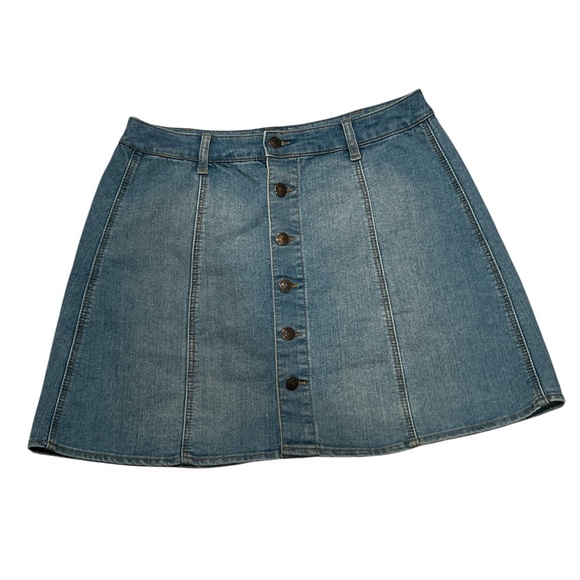 Mossimo Supply Co. Dresses & Skirts - Mossimo Front Button Denim Mini Skirt Size 14 Y2K BTS